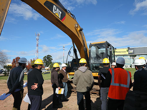 Primera edición de los Cursos Nivel 1 para todo público con Certificación Caterpillar de la mano del Instructor Julio Vergara.